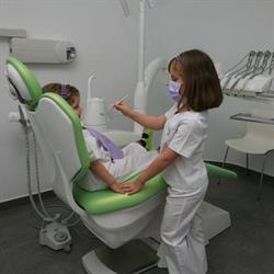 Horario de apertura Clínica Dental Marian Riquelme Sánchez, Sangonera la Seca