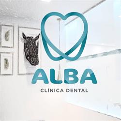 Horario de apertura Clinica dental alba, Murcia