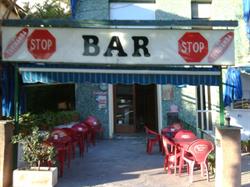 Horario de apertura Bar STOP, Castelldefels