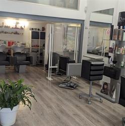 Horario de apertura Glow Peluqueras C V, Valencia