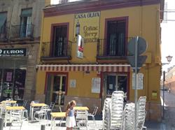 Horario de apertura bar oliva, Sevilla