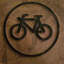 El Ciclista Cocktail Bar en Barcelona (Gràcia) - Horario de apertura