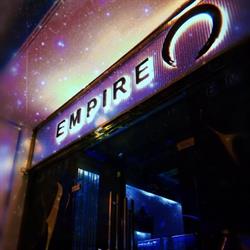Horario de apertura Empire Barcelona, 