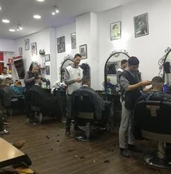 Peluquería Mounir en Málaga (Distrito Centro) - Horario de apertura