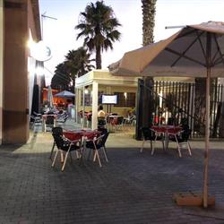 Horario de apertura D'Carlos Bar, Melilla