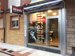 Horario de apertura Peluquería Miranda Aviles Barber Shop, 