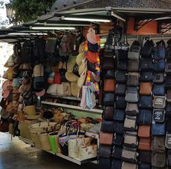 Bolsos Belen en Málaga (Distrito Centro) - Horario de apertura