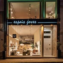 Horario de apertura espais joves, Igualada