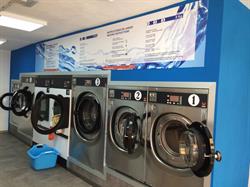 Horario de apertura Lavandería Autoservicio Aurora. Laundry Self service, Playa del Ingles