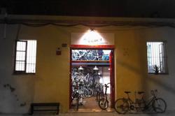 Horario de apertura Al punt de trobada, Barcelona