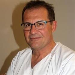 Horario de apertura Dr. Miguel Ángel Gómez Vidal Cirujano Cardiovascular, Sevilla