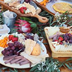 CATENOM CATERING en Madrid (Hortaleza) - Horario de apertura