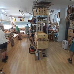 Horario de apertura European Institute of guitar making, La Herradura