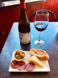 Horario de apertura Bar DI´VINO VINOTECA, Fuenlabrada