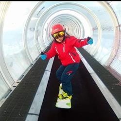 Horario de apertura Snow City Adventure Alquiler esquí y Snowboard, Cenes de la Vega