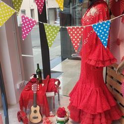 Horario de apertura Moda Flamenca Victoria Mena, Terrassa