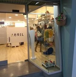 Horario de apertura Abril moda, Fraga