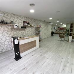 Horario de apertura Lucena Beauty Color, 