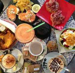 Horario de apertura Café-bar Koh Tao, Donostia-San Sebastián