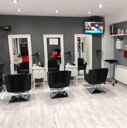 Horario de apertura Peluqueria Unisex Oscar, Solares