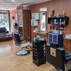 Horario de apertura La Barbería Ángel Martínez, Valencia