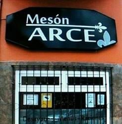 Horario de apertura Mesón arce, Torrelavega