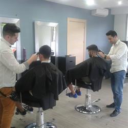 Md Peluqueros S.c. en Granada (Zaidín) - Horario de apertura
