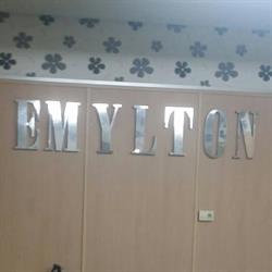 Horario de apertura Emylton Sl, Sevilla