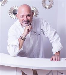 Horario de apertura Claudio Buscema Estilista & Belleza - Peluquería Vegana en Madrid, 