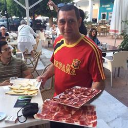 Horario de apertura Café-Bar Benarrabá, Estepona