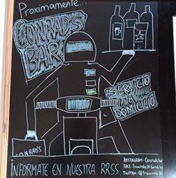 Horario de apertura Conrad's bar. Trascorrales 20, Oviedo