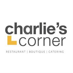 Horario de apertura Restaurante Charlie's Corner, Nueva Andalucia