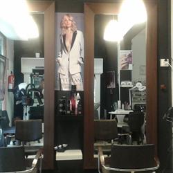 Horario de apertura Peluquería y Estética Oeca, Barcelona