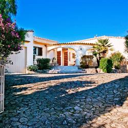 Horario de apertura Villa Omer, Tormos