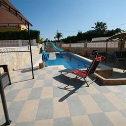 Horario de apertura Holiday-home-Thomas, Setla