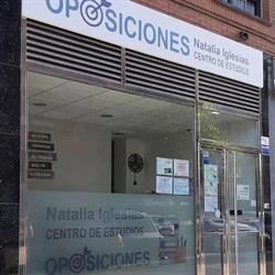Horario de apertura Oposiciones Natalia, Oviedo