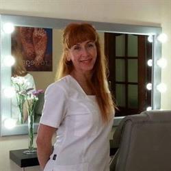 Horario de apertura Sándalo Estética Y Masajes, Fuengirola