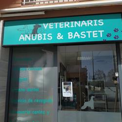 Horario de apertura Anubis y Bastet Veterinarios, Viladecans