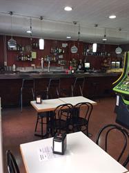 Horario de apertura Bar Cafeteria El Lago Azul, Sabadell
