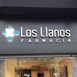 Horario de apertura Farmacia Los Llanos. Lcda. María Eugenia Pérez Román, Vecindario