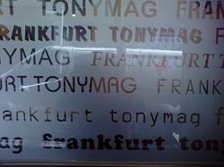 Horario de apertura Frankfurt Tony Mag, Esplugues de Llobregat