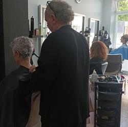 Peluqueria y estética Unisex S&S en Valencia (Benicalap) - Horario de apertura