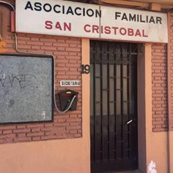 Horario de apertura Asociacion de Vecinos Familiar San Cristobal, Madrid