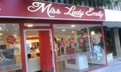 Horario de apertura Miss Lady Emily peluqueria, Barcelona