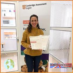 Horario de apertura School of English Leticia Manchón, Crevillent