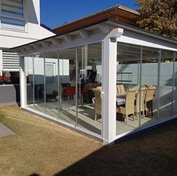 Horario de apertura Cortinas de Cristal en Málaga Moderglass, 