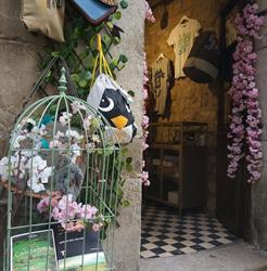 Horario de apertura ni santa ni llana, Santillana del Mar