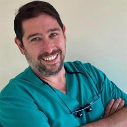 Horario de apertura Clinica dental gimeno, Badalona