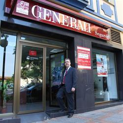 Horario de apertura Fuenmisegur Jose Manuel Lopez Generali Fuengirola,