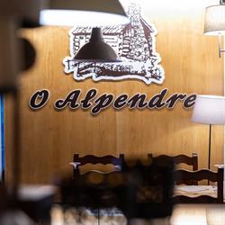 Horario de apertura O ALPENDRE, Padrón